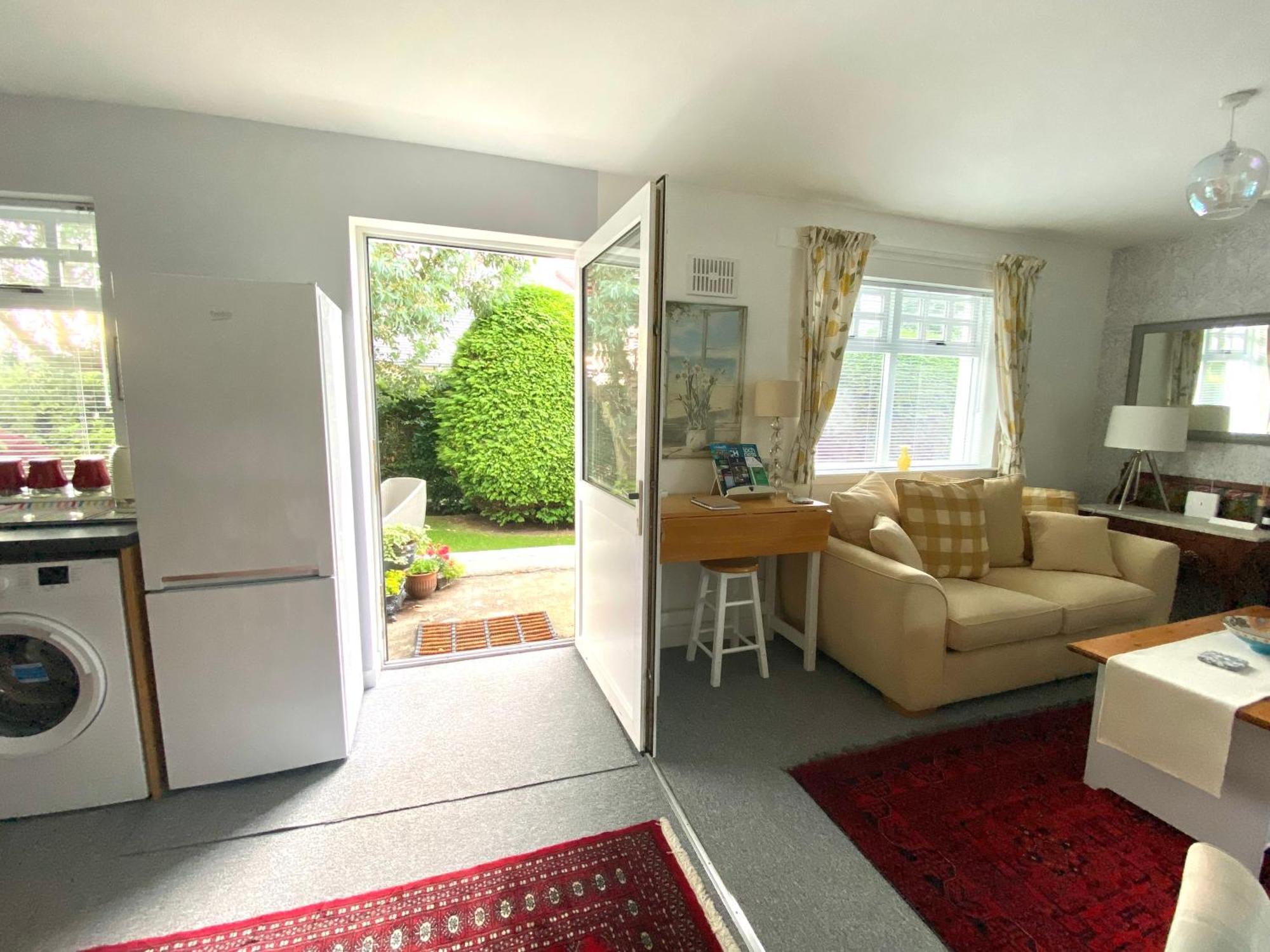 Glenburn, Private Studio Accommodation In 福哈伯斯 外观 照片